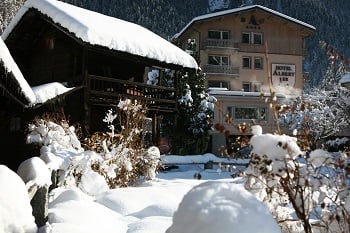 Hôtel Hameau Albert 1er by null