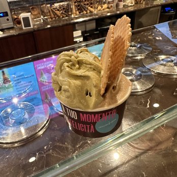 Cioccolati Italiani - Pistachio Gelato - Chocolatiers & Shops Near Me - Milan, Michigan