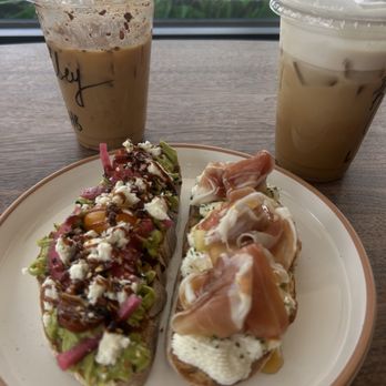 The Burrow Cafe and Play - Coffee and toast - Coffee & Tea Near Me - Orlando, Florida