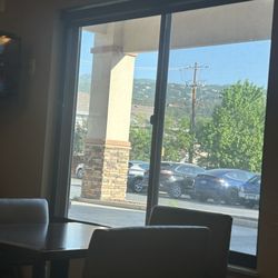 Magnuson Grand Pikes Peak - View from the breakfast room