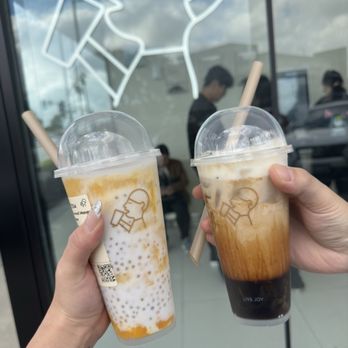 Heytea - Coconut mango boom and brown sugar boba oat milk - Bubble Tea Near Me - Irvine, California Heytea - Coconut mango boom and brown sugar boba oat milk - Bubble Tea Near Me - Irvine, California