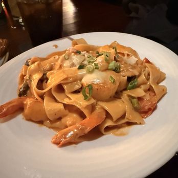 Peppercorn's Grille & Tavern - Prosecco Seafood - New American Near Me - Worcester, Massachusetts