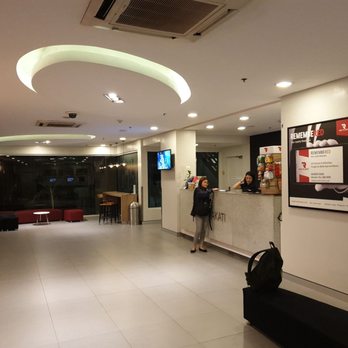 Red Planet Makati - Hotels Near Me - Makati, NCR