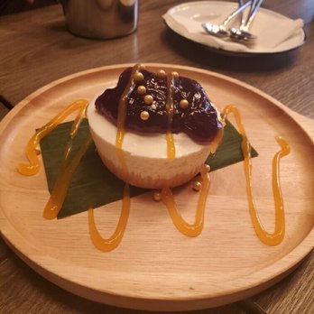 Der Krung - That cheesecake!!! - Thai Near Me - New York, New York Der Krung - That cheesecake!!! - Thai Near Me - New York, New York