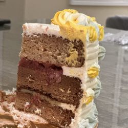 Goodwin's Organic Foods and Drinks - Strawberry lemon cake