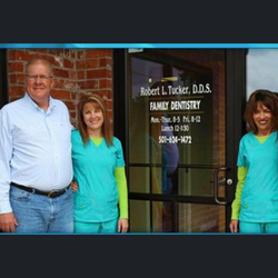 Robert L Tucker, DDS