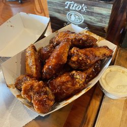 Gatorz Bar & Grill - Great wings and gator bites. Nice Florida themed spot with friendly and attractive servers.