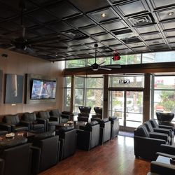 Helios Cigar Lounge - Lounge area