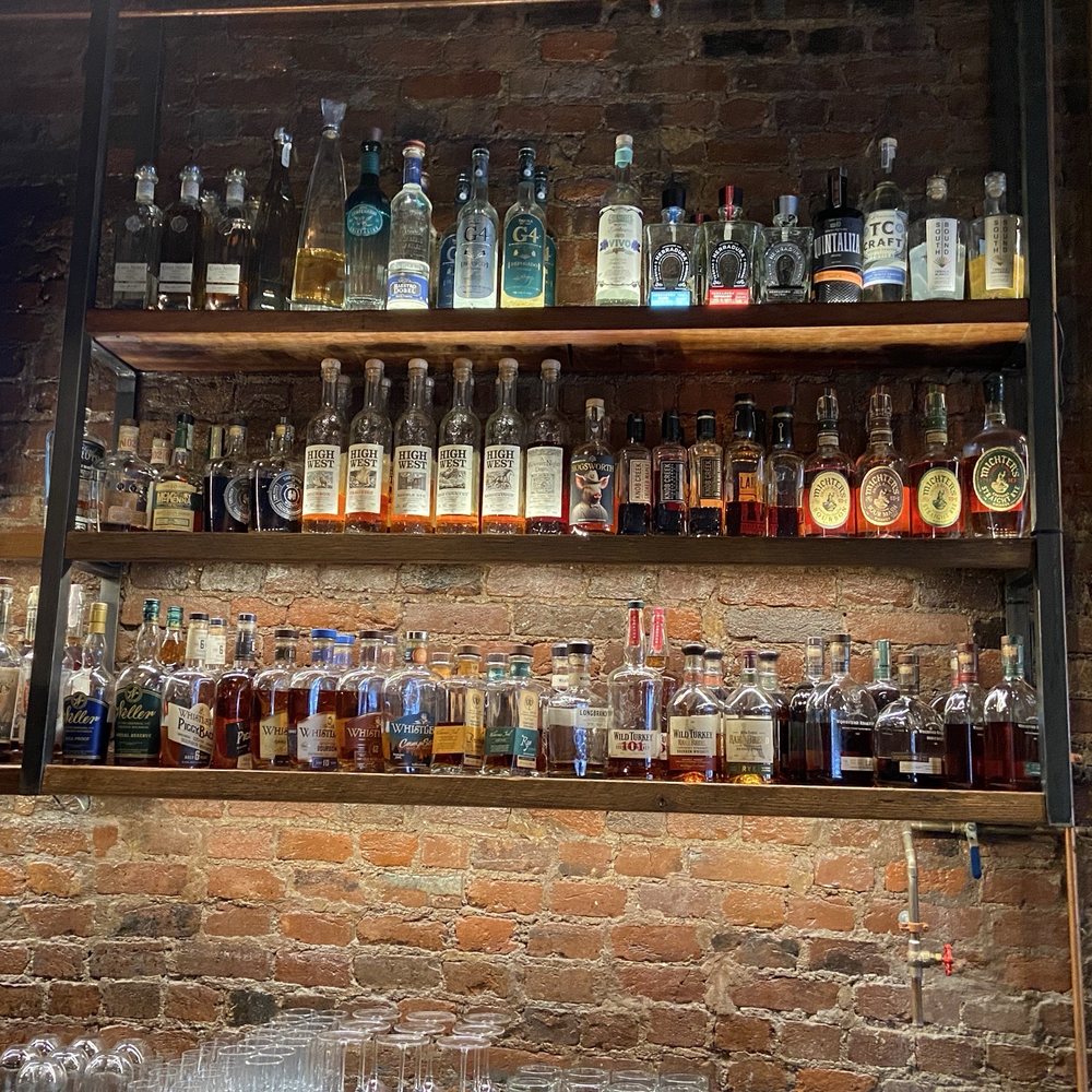 Bar area Bar area