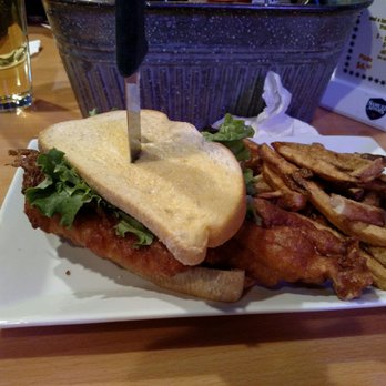 Up a Creek - Fish Sandwich - Bars Near Me - Howland, Ohio