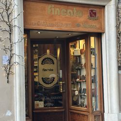 Fincato - Entrance
