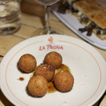 Cafe La Trova - Croquettas de Jamon - Cocktail Bars Near Me - Miami, Florida