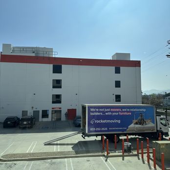 Rocket Moving Services - Movers Near Me - Glendale, California Rocket Moving Services - Movers Near Me - Glendale, California