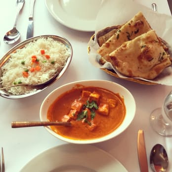 Namaste India - paneer tikki masala! with garlic naan - Indian Near Me - Edgewater, New Jersey Namaste India - paneer tikki masala! with garlic naan - Indian Near Me - Edgewater, New Jersey
