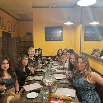 Vino e Cucina - Birthday dinner - Italian Near Me - Long Beach, California Vino e Cucina - Birthday dinner - Italian Near Me - Long Beach, California
