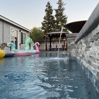 Rise 'n' Shine Pool Service - Pool Cleaners Near Me - Modesto, California Rise 'n' Shine Pool Service - Pool Cleaners Near Me - Modesto, California