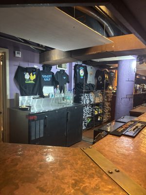 West End Johnnie’s by null