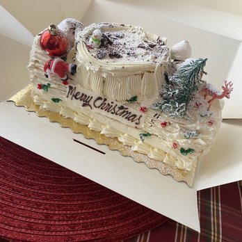 Vie a Paris - Yule Log - Bakeries Near Me - Hurst, Texas Vie a Paris - Yule Log - Bakeries Near Me - Hurst, Texas