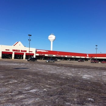 North Branch Outlets - Outlet Stores Near Me - North Branch, Minnesota