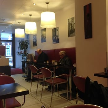 St. James Cafe - Cafes Near Me - London, XGL