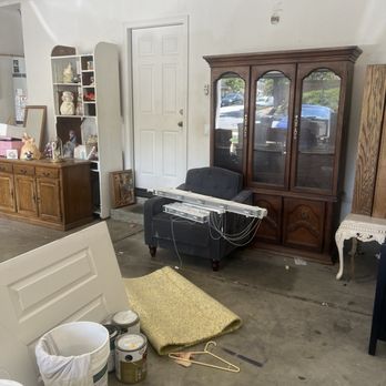 Quick Call Junk Haul - before - Junk Removal & Hauling Near Me - Nuevo, California Quick Call Junk Haul - before - Junk Removal & Hauling Near Me - Nuevo, California
