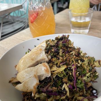 Brekkie Shack - Summer Veggie Bowl (Vegan GF) with chicken added, NEW Mango Green Tea Refresher - Breakfast & Brunch Near Me - Grandview Heights, Ohio Brekkie Shack - Summer Veggie Bowl (Vegan GF) with chicken added, NEW Mango Green Tea Refresher - Breakfast & Brunch Near Me - Grandview Heights, Ohio