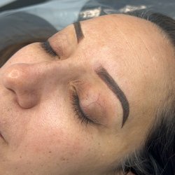 A beautiful finished look at her Ombre Powder Brows