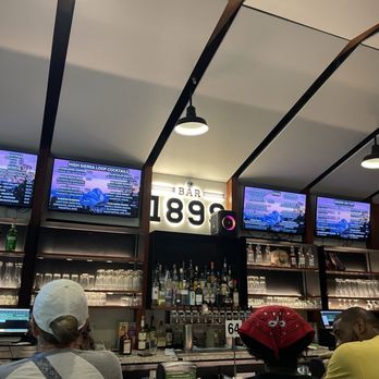 Bar 1899 - Pubs Near Me - Yosemite National Park, California Bar 1899 - Pubs Near Me - Yosemite National Park, California