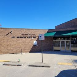 Montgomery County Public Libraries - Twinbrook Branch - Outdoor vibe
