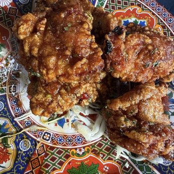 Eem - Eem Sweet and Sour Fried Chicken - Cocktail Bars Near Me - Portland, Oregon Eem - Eem Sweet and Sour Fried Chicken - Cocktail Bars Near Me - Portland, Oregon