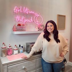 The Smooth Peach Wax Studio