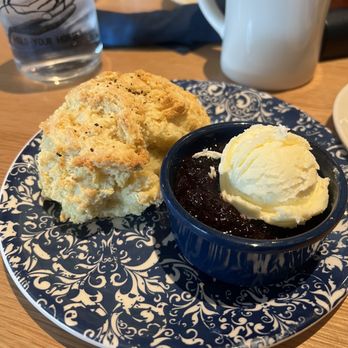 Tupelo Honey - Biscuit - Southern Near Me - Omaha, Nebraska Tupelo Honey - Biscuit - Southern Near Me - Omaha, Nebraska