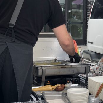 9th & Hennepin - getting glazed - Donuts Near Me - Seattle, Washington