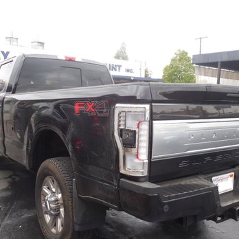 Victory Auto Body - Ford F-350 SuperDuty, bedside destroyed, aluminum construction, before - Body Shops Near Me - Burbank, California
