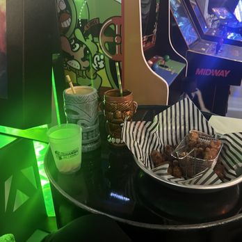 GameOn bar+arcade - Tiki drinks and cheese curds - Bars Near Me - Columbia, Maryland