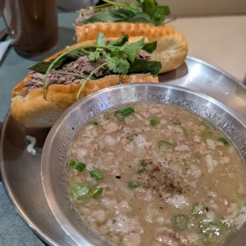 Vietnoms - Banh mi dip - Vietnamese Near Me - Vaughan, Ontario Vietnoms - Banh mi dip - Vietnamese Near Me - Vaughan, Ontario