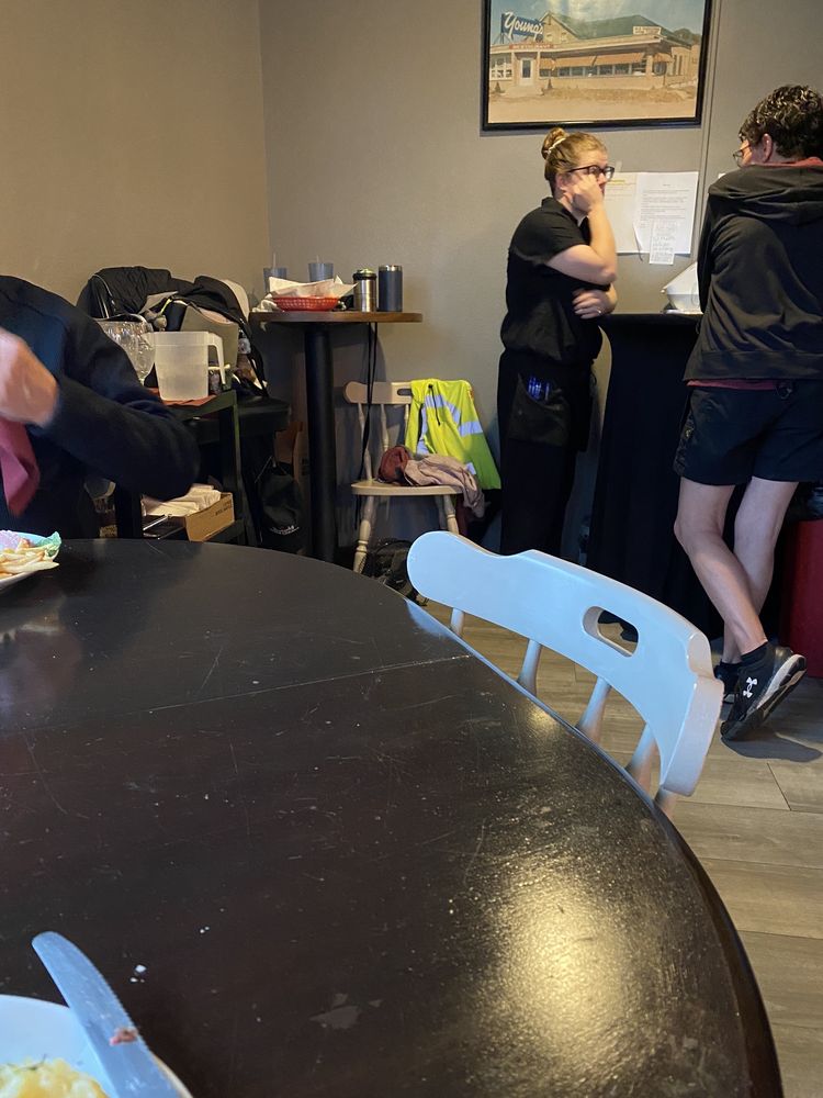 ZEMAN’S OLD HIGHWAY HOUSE Updated October 2024 620 W Pine St, Baraboo, Wisconsin Tacos