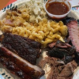 3 meats 3 sides combo