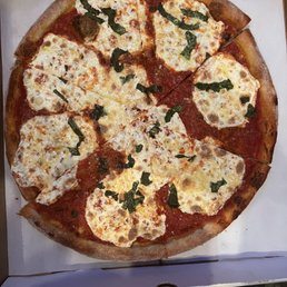 Margarita Pizza Margarita Pizza