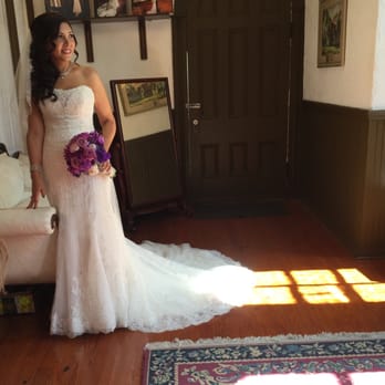 Athena's Bridal Boutique - Bridal Near Me - Clearwater, Florida