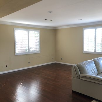 Michell Storay Design - Family room “before” - Interior Design Near Me