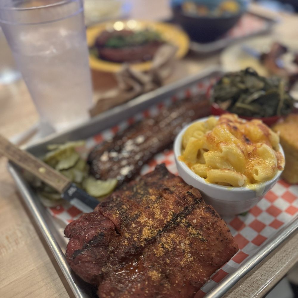 Boo And Henrys - Half Rack (W/2 Sides) - Barbeque Near Me - Scottsdale, Arizona
