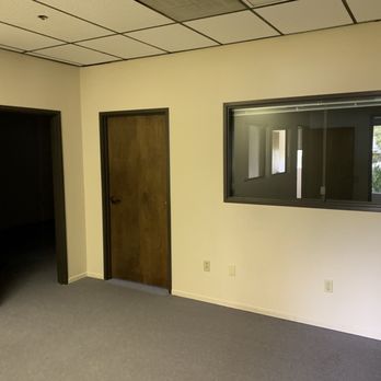1280 Victoria - Shared Office Spaces Near Me - Ventura, California