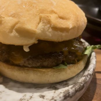 The Lounge Craft Kitchen + Cocktails - Jammin Onion Burger - Steakhouses Near Me - Edmond, Oklahoma