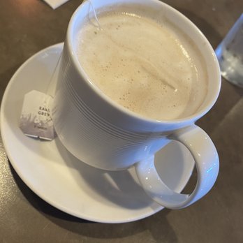 Moena Café - Cafes Near Me - Honolulu, Hawaii