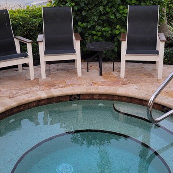 Inn at Pelican Bay - Hotels Near Me - Naples, Florida