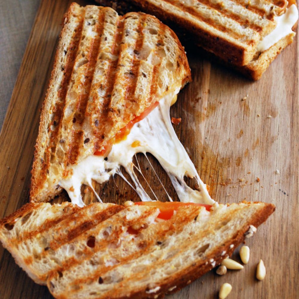 TRADITIONAL TASTE BAKERY & CAFE Updated September 2024 16 Photos