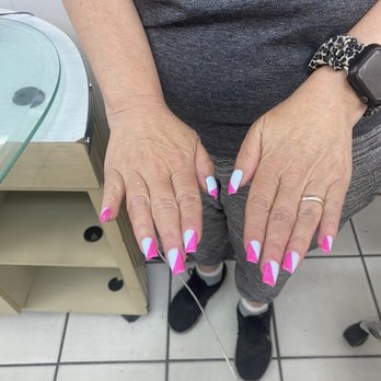Sontre Nails & Salon - Naildesigns by the guy very clean place prices are reasonable and it is located not to far away from Ucla campus - Nail Salons Near Me - Westwood, California