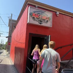 Mac & Joe's - Entrance