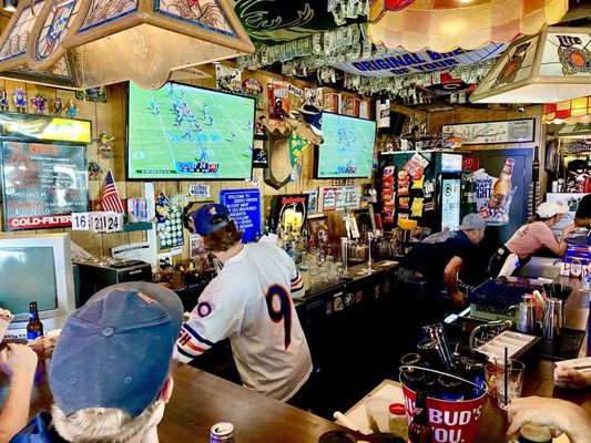 Jerry's Tavern by null